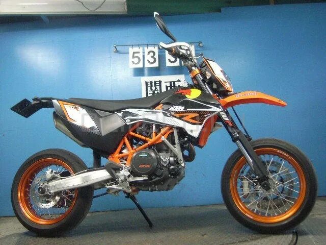Ктм 13. Ктм 85 с белой рамой. Ктм белый. Ктм 690 supermoto. Ktm 525 sx фото.
