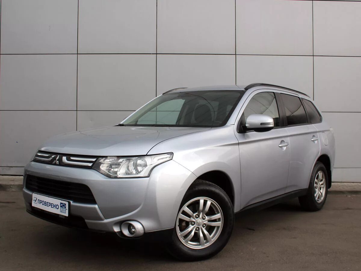 Mitsubishi Outlander 2012. Мицубиси Аутлендер 3. Outlander 3 2012. Mitsubishi Аутлендер 2012.