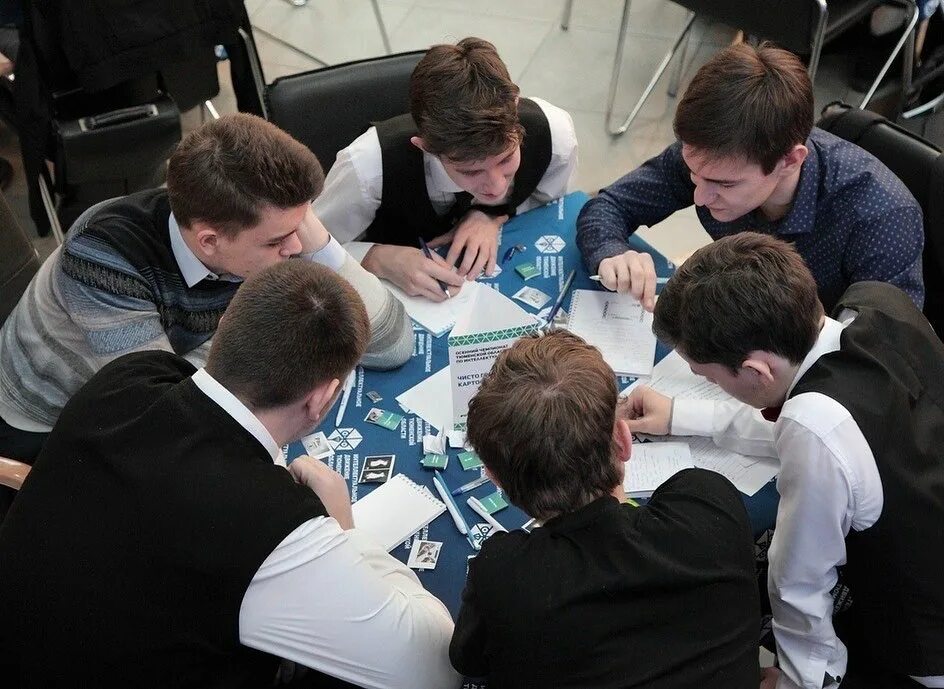 Тематика интеллектуальных игр. Интеллектуальные игры для школьников. Тематика интеллектуальных игр. Интеллектуальные игры для школьников. Командная интеллектуальная игра.