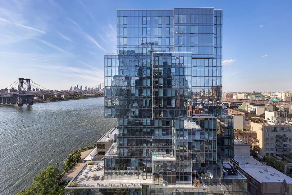 Cluster tower