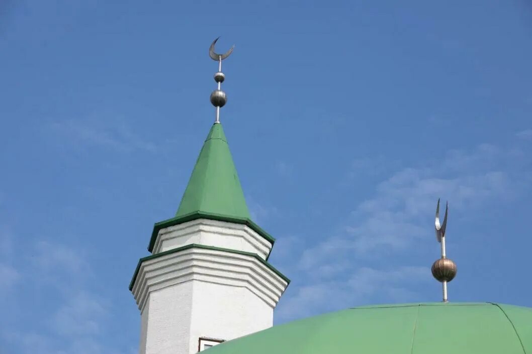 Тюмень мусульмане. Мечеть в Тюмени. Соборная мечеть. Тюменская мечеть сабыр. Праздник в мечети.