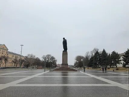 Улица памятник