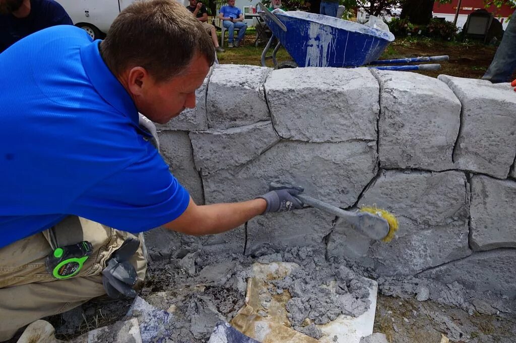 Concrete stone. Искусственный камень из цемента. Искусственный камень из бетона. Декоративный камень из цемента. Камни из цемента.