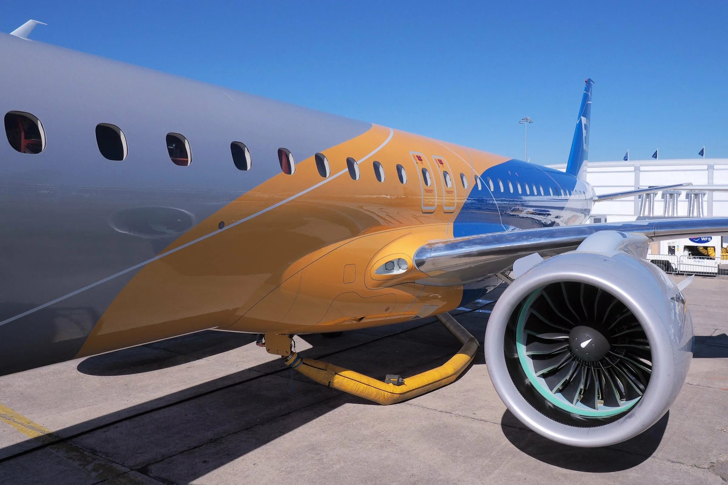 Embraer e2. Самолет: embraer 195 jet. embraer 195 e2. embraer e-jet e195 e2. e195-e2.