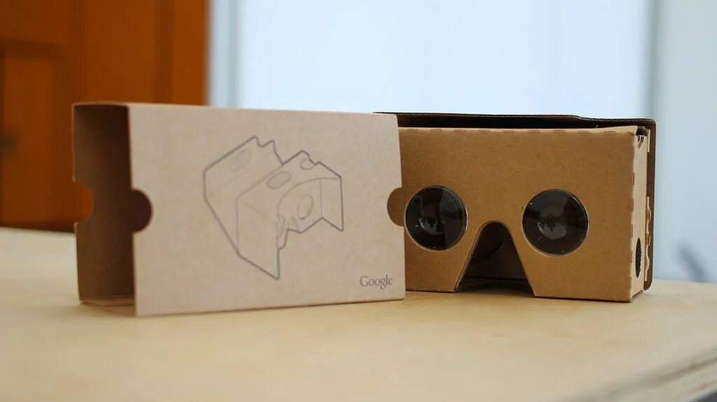 Using cardboard. Cardboard-9-1. google cardboard. cardboard vr. google cardboard внутри.