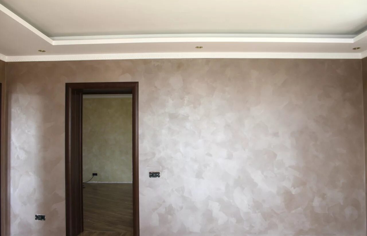 Мокрый шелк декоративная в интерьере. Краска декоративная alpina velours effect. Мокрый шелк декоративная в интерьере. Вгт декоративная штукатурка мокрый шелк. Венецианская штукатурка шелк венецианская.