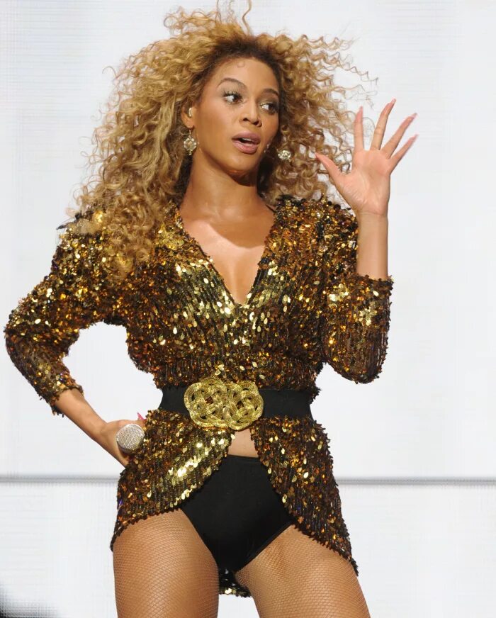 Бьёнсе. Фамилия бейонсе на английском. Бейонсе ноулз 2004. Beyonce. Бейонсе ноулз 2004.