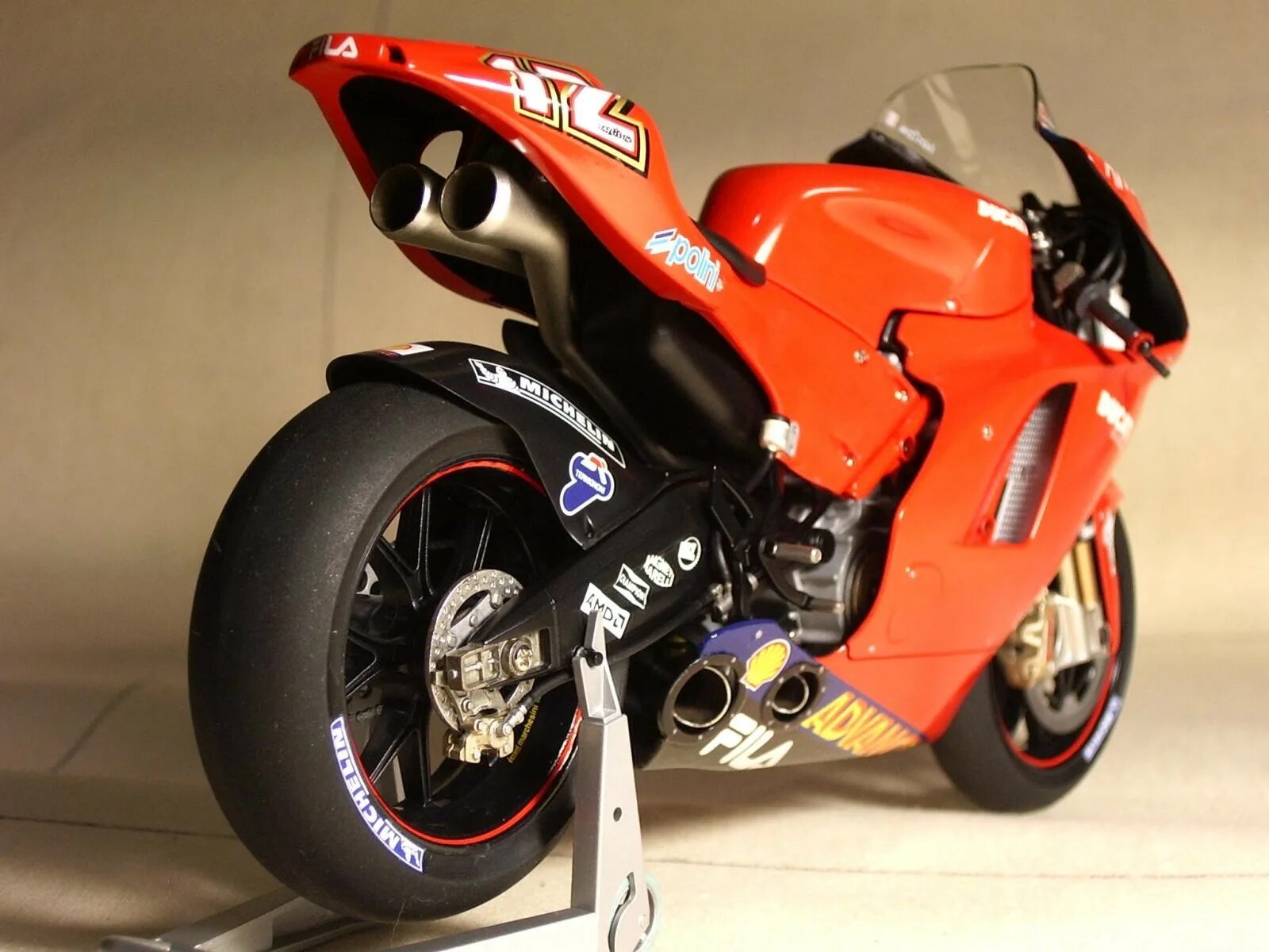 Gp4. Desmosedici gp4. 14101 tamiya мотоцикл ducati desmosedici (1:12). rx gp ducati corsa v5. ducati крутой расцветки.