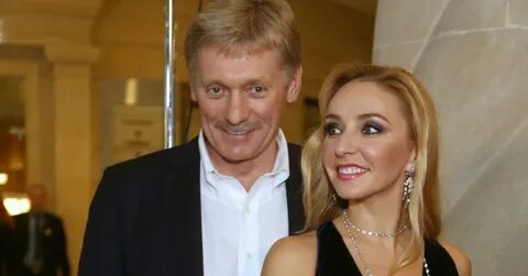 Фигуристка жена пескова