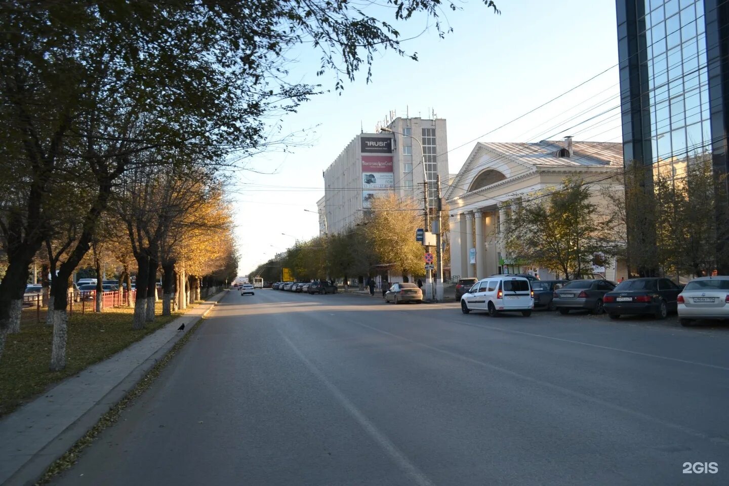 ЦКД Родина Волгоград. Молодежный центр Родина Волгоград. Невская 13а Волгоград. Родина Волгоград Невская улица. Молодежный центр родина