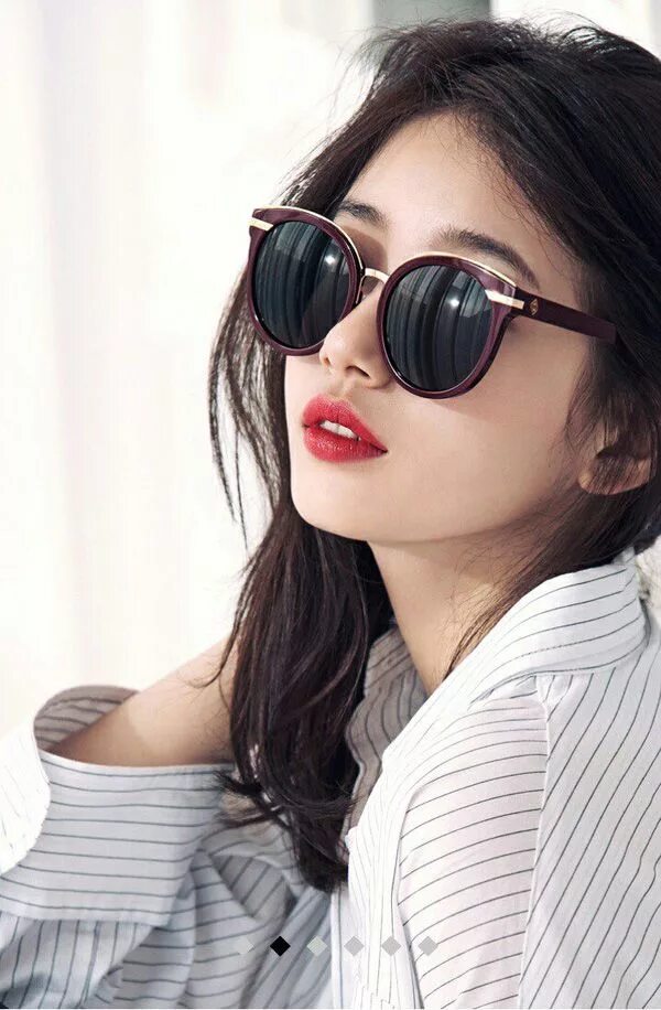 Kares qizlar. Сюзи южнокорейская актриса в очках. Кореан герл очки. Девушки азиатки в очках. Красивые девушки в очках.