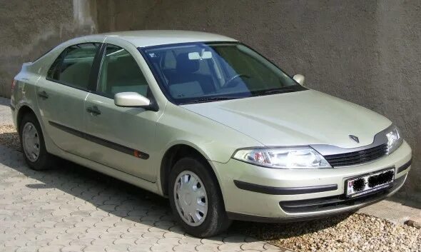 Купить renault laguna 2. Renault Laguna 2. Рено Лагуна 1. Рено Лагуна 2 2007. Рено Лагуна 2002.