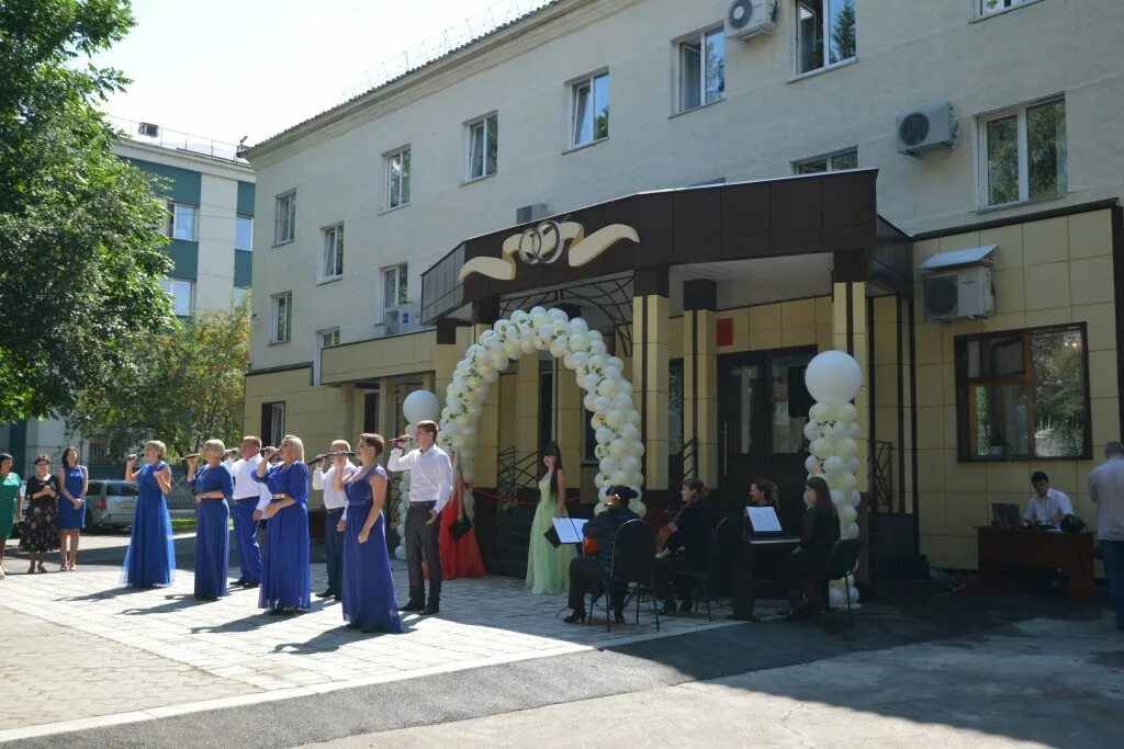 Работа загс междуреченск. Загс междуреченск. Загс междуреченск фото. Работа загс междуреченск. Центр семья междуреченск.