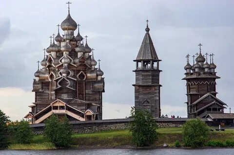 Преображенская церковь на озере кижи