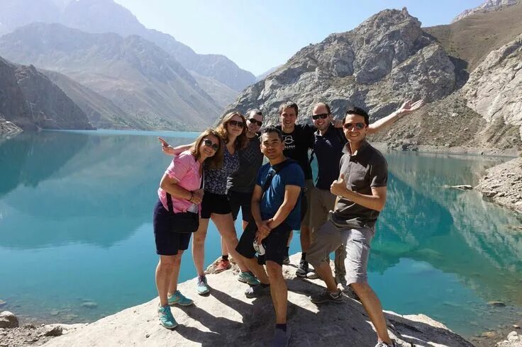 Luxury Coach Touring in New Zealand - TravelManagers