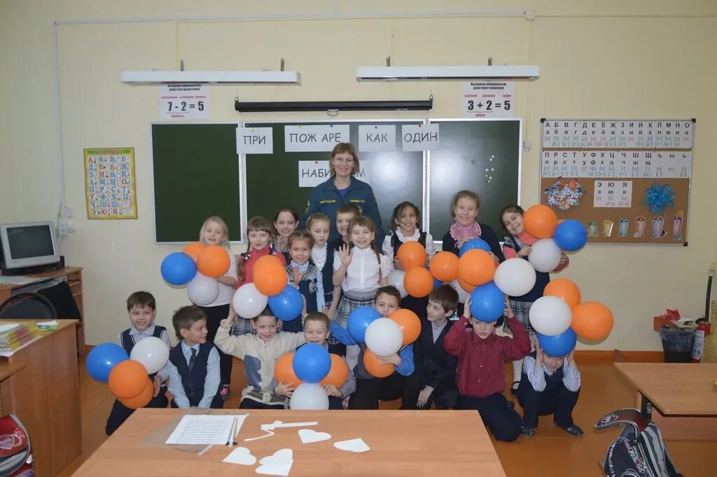 Школа 2 гусь. Школа 1 гусь-хрустальный. школа номер 1 гусь хрустальный. вторая школа гусь хрустальный. школа 2 гусь-хрустальный.
