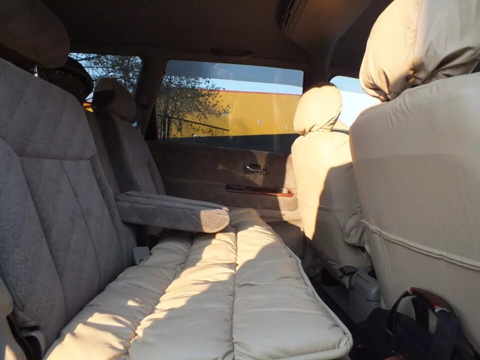 Хонда одиссей чехлы. Хонда одиссей чехлы. Переднее сиденье honda odyssey. Чехлы для хонда одиссей 2 поколение. Чехлы на хонда одиссей ра6.