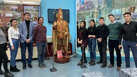 Время в городе семей
