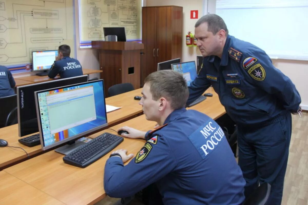 Гу мчс воронеж. Мчс воронеж.
