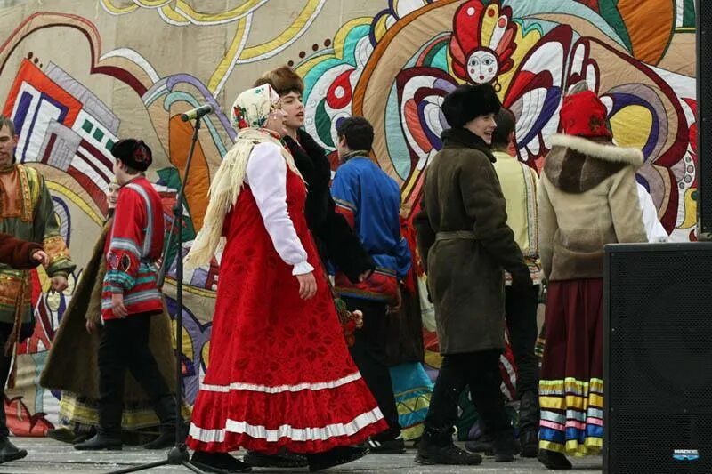 Балаган масленица минус. Масленичный Балаган. Балаган на Масленицу. Масленичный Балаганчик. Балаган на Масленицу в школе.