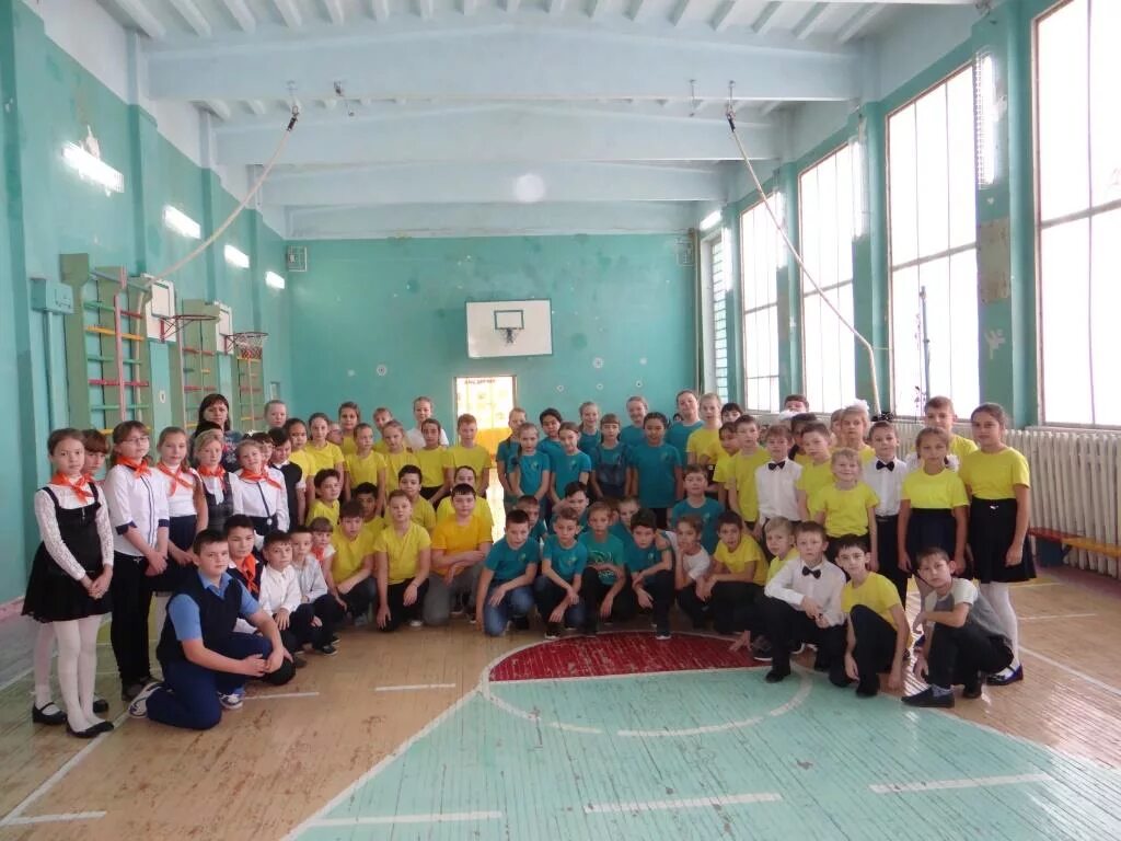 школа моу "первомайская сош". музей агаповского района. агаповка глава района. агаповский район школы. загс агаповка.