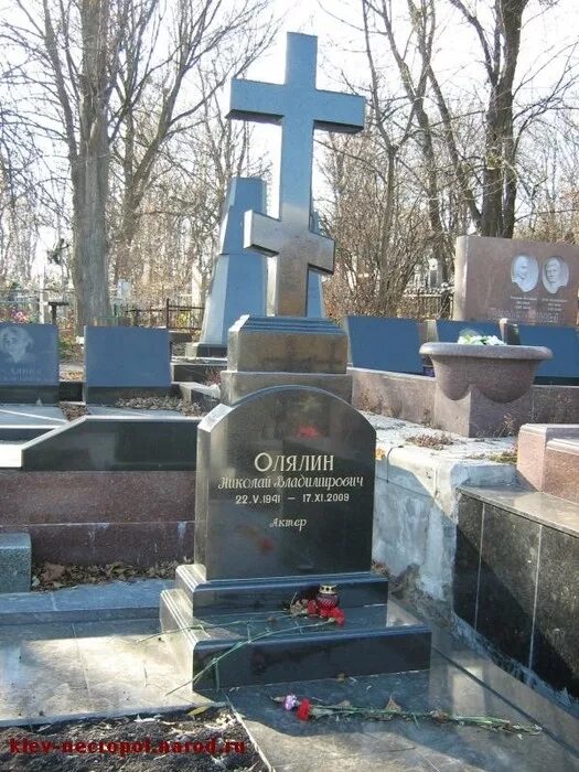 Николай олялин биография личная жизнь жена Николай Олялин в фильме "Дни лётные" Кинозвезды, Актеры, Актер