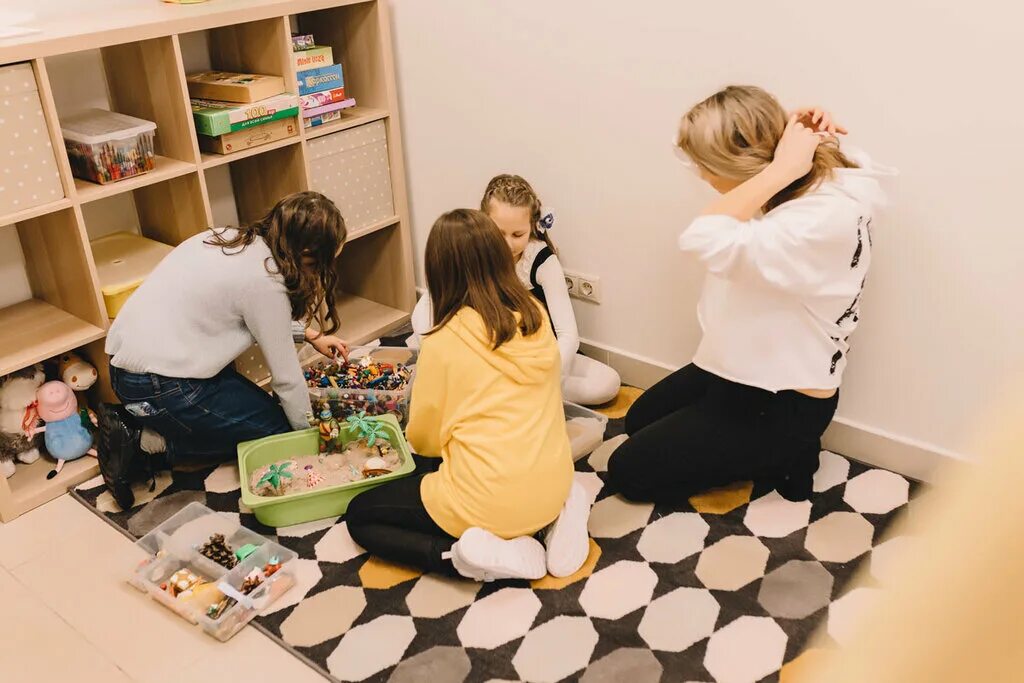 игровые практики с детьми. нижний новгород ул родионова 165/4. психологический центр питер фридом. психологический центр нижний новгород. семейная практика нижний новгород новая 17б.