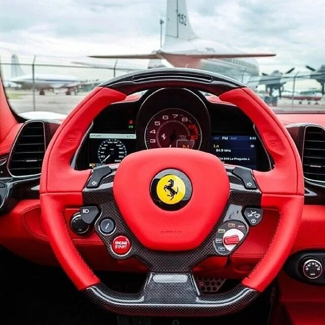 Руль ferrari 458. Ferrari 458 Interior. Руль mono Феррари 360. Ferrari 458 Italia '09 руль. Руль f1 Ferrari.