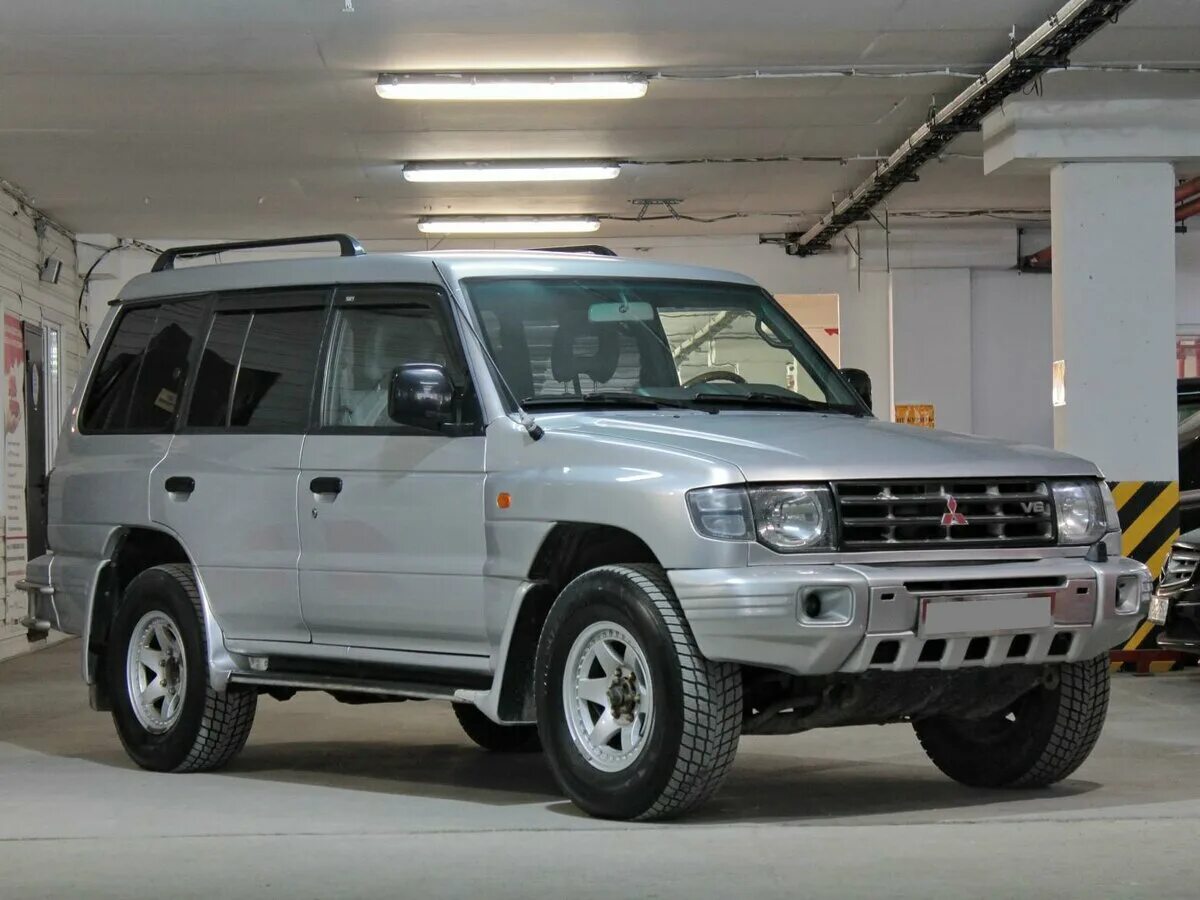 Митсубиси Паджеро 2. Mitsubishi Pajero 2 1999. Митсубиси Паджеро 2 1999. Падозеро 2.