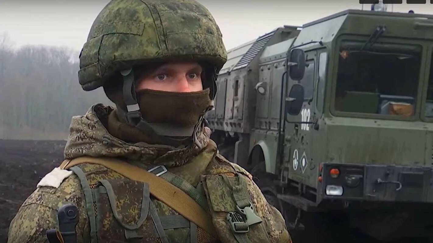 Русские военные. Солдаты России на Украине. Российские военные на Украине. Армия РФ.