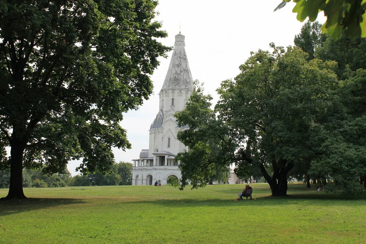 Музей-заповедник коломенское москва. Коломенское музей заповедник церковь вознесения господня. Коломенское музей-заповедник петр. Село коломенское петр 1. Общежитие 2 коломна.