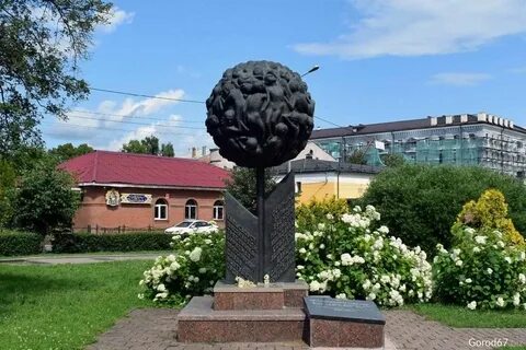 Где находится памятник подневольным детям