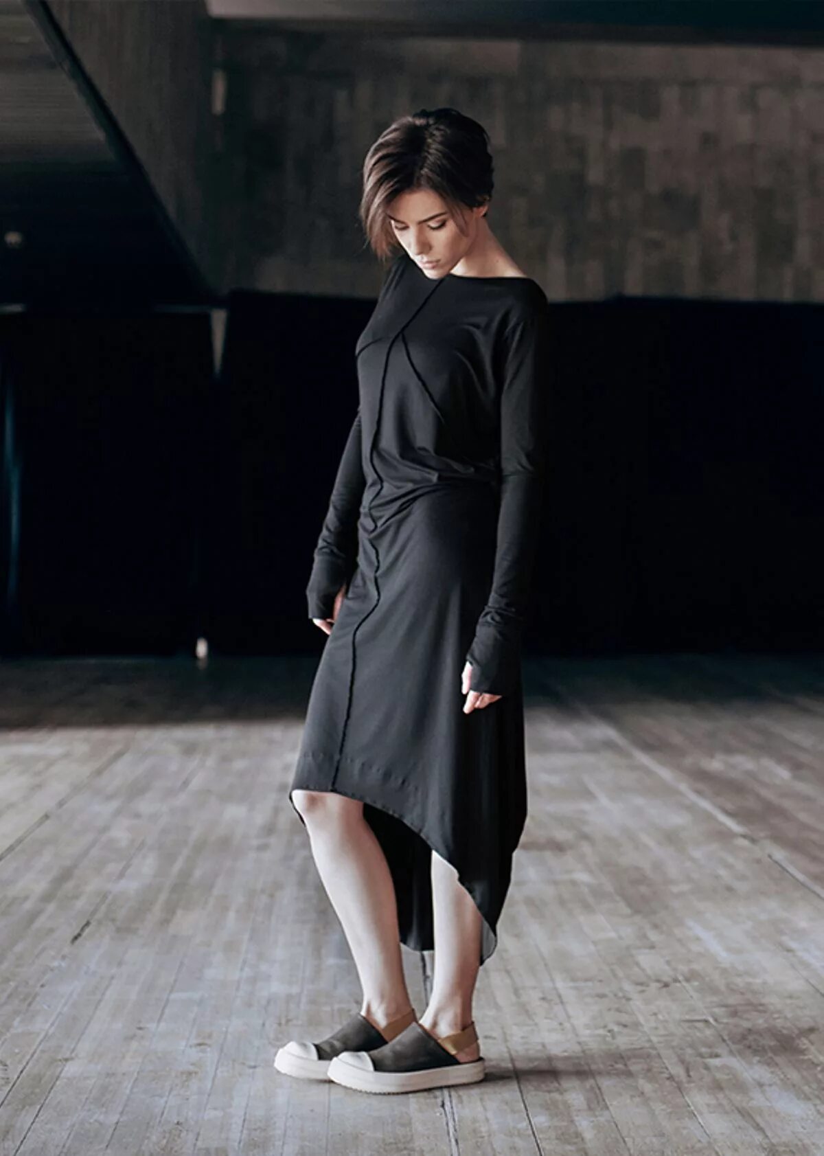 Концептуальные бренды одежды. Концептуальное платье. Концептуальное платье. Бренд концептуальной одежды. Бренд концептуальной одежды.