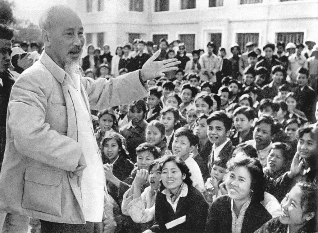 Хо ши мин википедия. Хо ши мин выступление. ho chi minh. ши мин президент. хо ши мин в таджикистане.