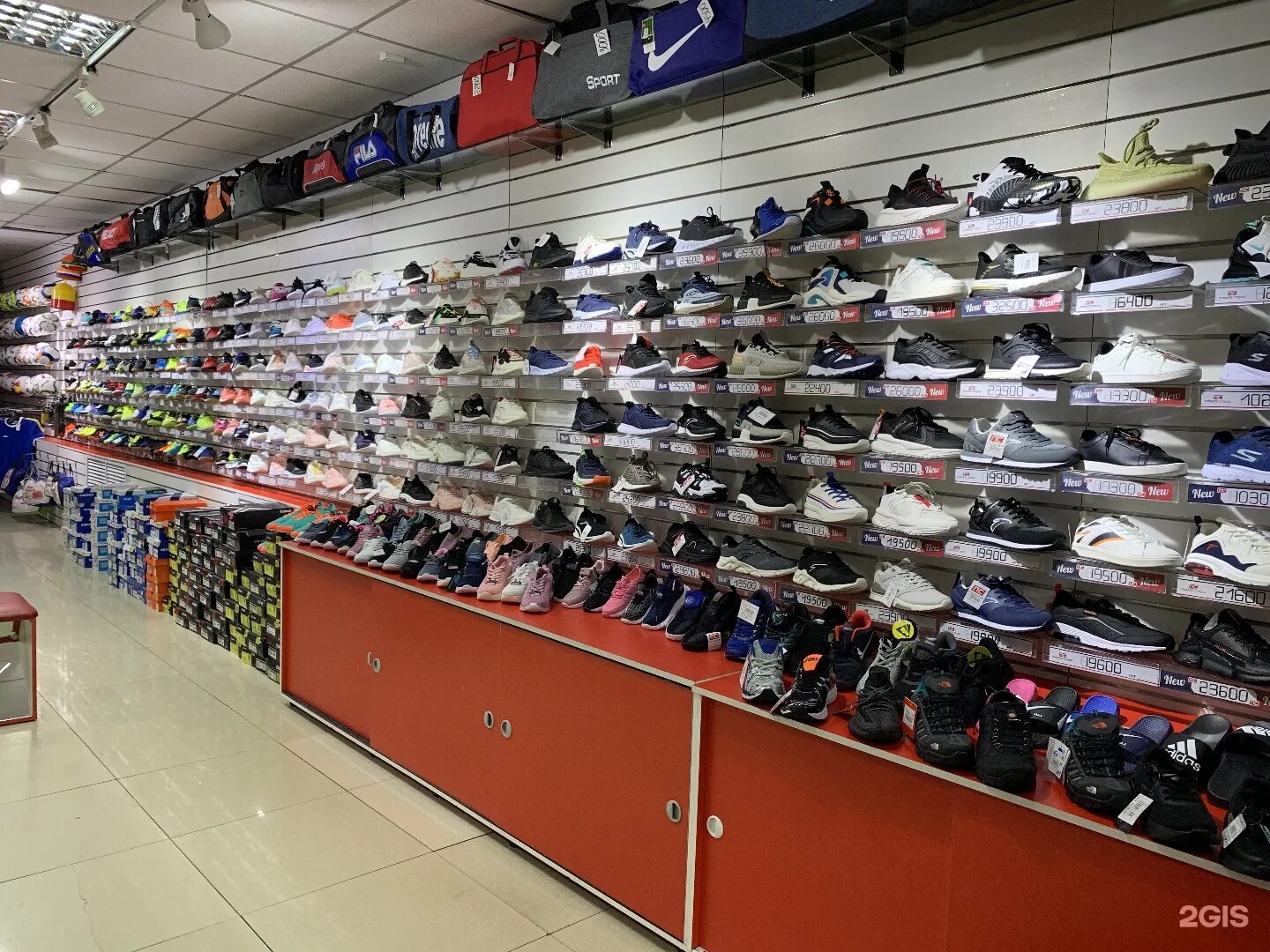 спорт магазин калининград. адидас спортсвир. декатлон спорт. сеть спортивных магазинов. сеть спортивных магазинов.