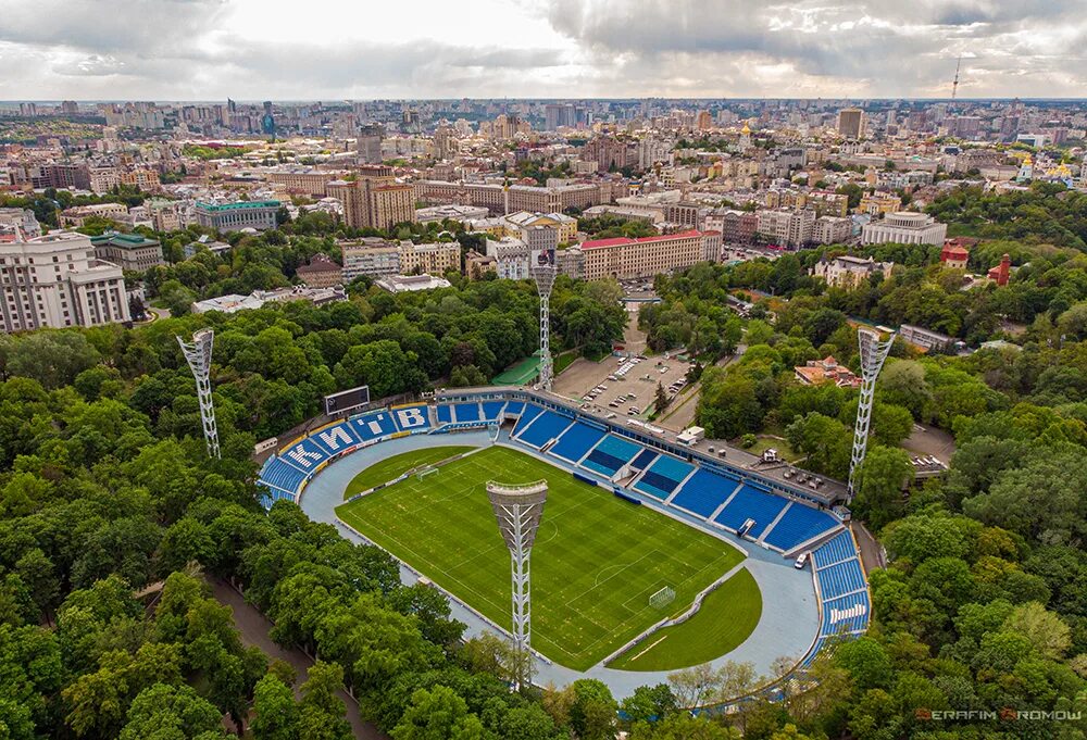 Стадион динамо петербург. Стадион Динамо Ростов на Дону. Стадион Динамо Санкт-Петербург. Стадион Динамо Киев.