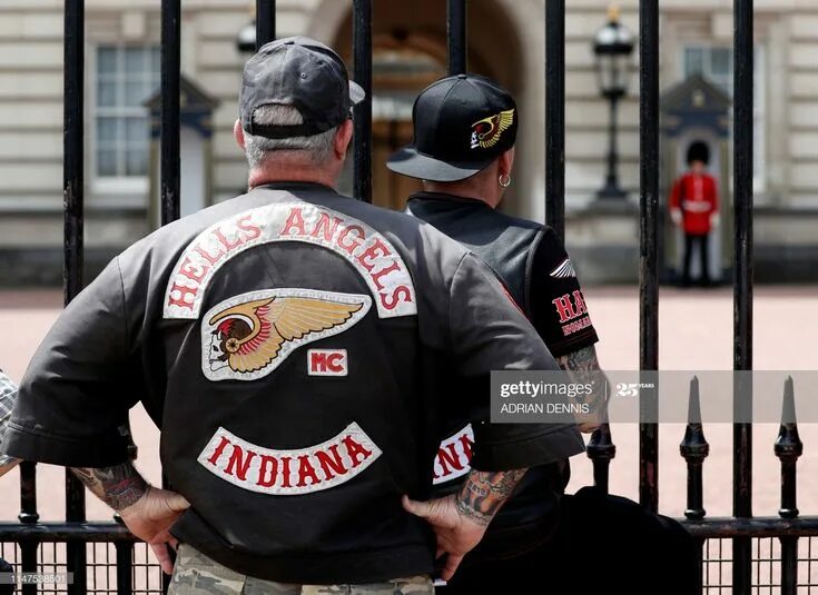 Ангелы ада мотоклуб. Ангелы ганг. Harley davidson hells angels. Мотоклубов «ангелы ада» 1948. Ангелы ганг.