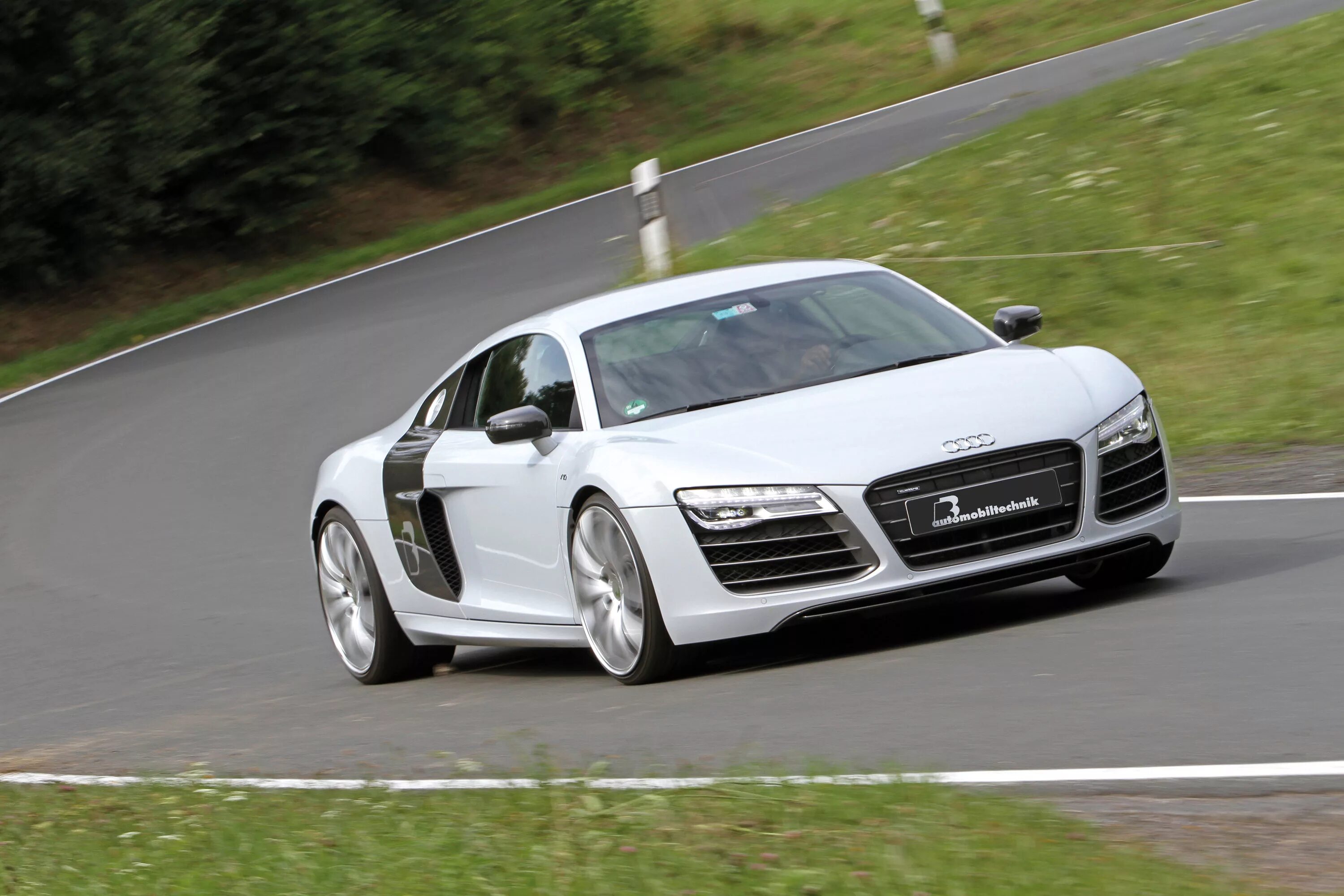 Audi r8 v10 2013. Audi rs5 2011. Audi a82022. Ауди вв. Ауди вв.