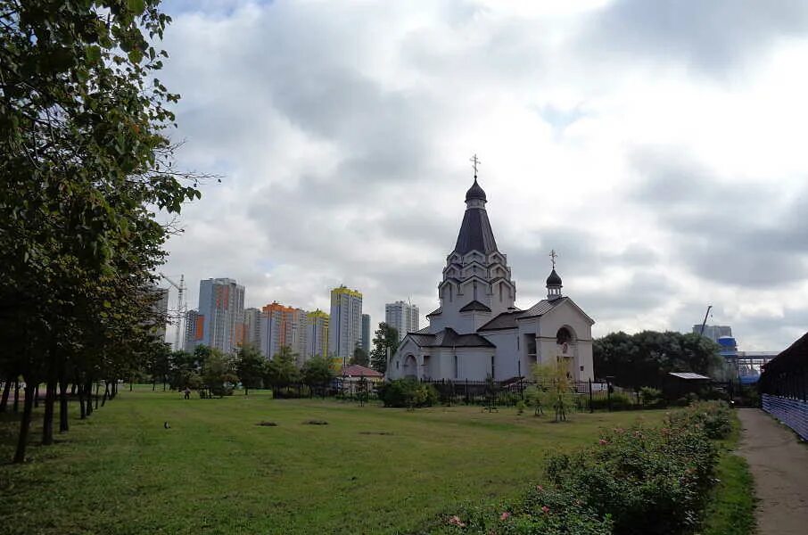 Файл:Tserkvy SPb 02 2012 4500.jpg - Википедия