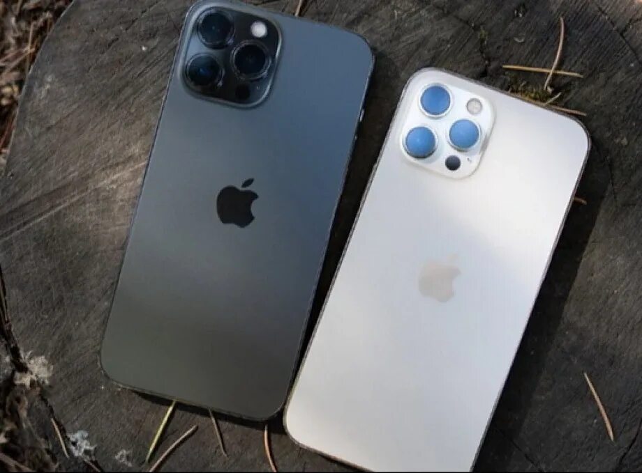 Iphone 11 pro. Камера 12 про и 13 сравнение. Блок камер iphone 14 pro max. Айфон 13 промакс. Камера 12 про и 13 сравнение.