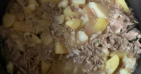 Тушеная картошка с тушенкой в мультиварке пошаговый
