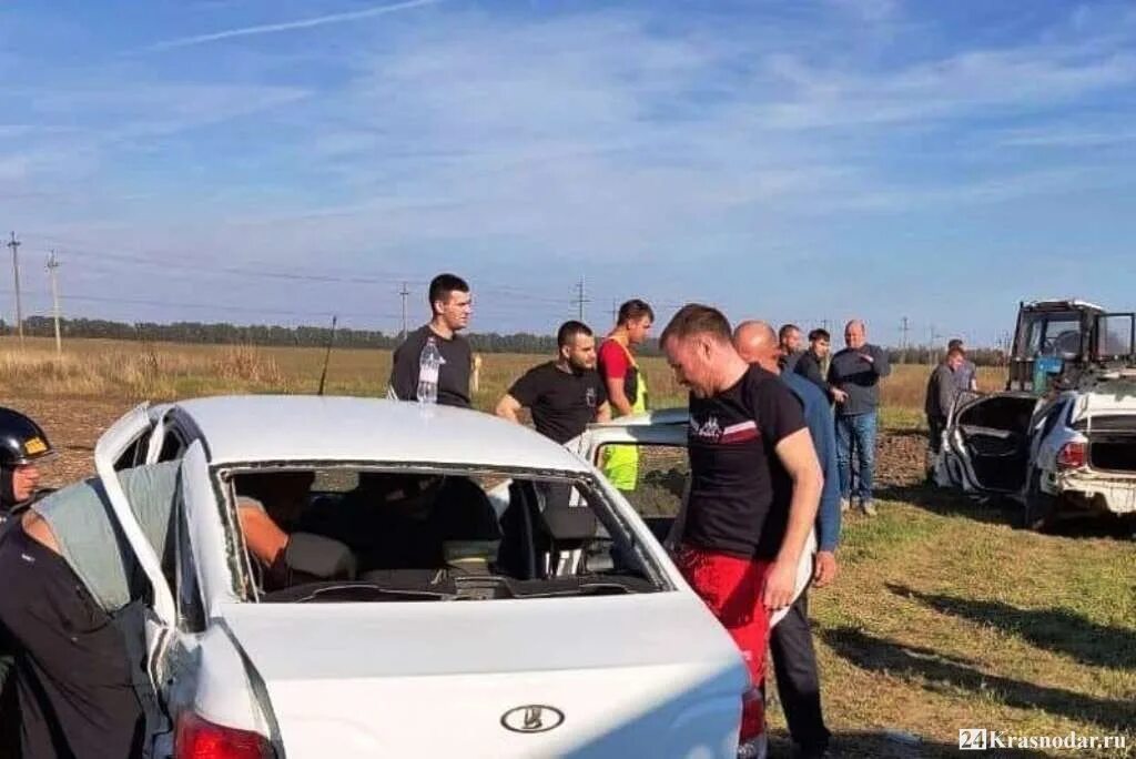 Билборды от полтавской до краснодара. Авария в абинском районе. Трасса краснодар. Новости трасса краснодар. Новости трасса краснодар.
