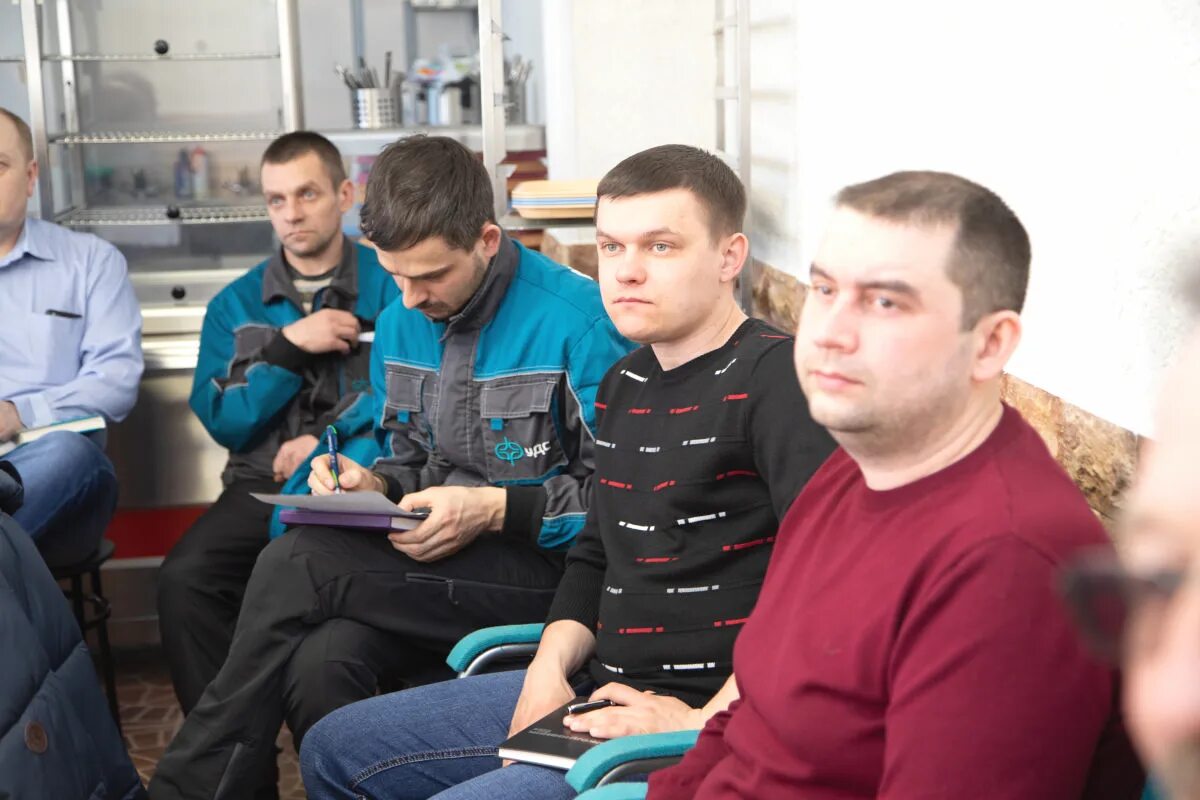 Уренгойдорстрой сайт. Уренгойдорстрой. ооо уренгойдорстрой. уренгойдорстрой новый уренгой магистральная улица 8. уренгойдорстрой ленар.