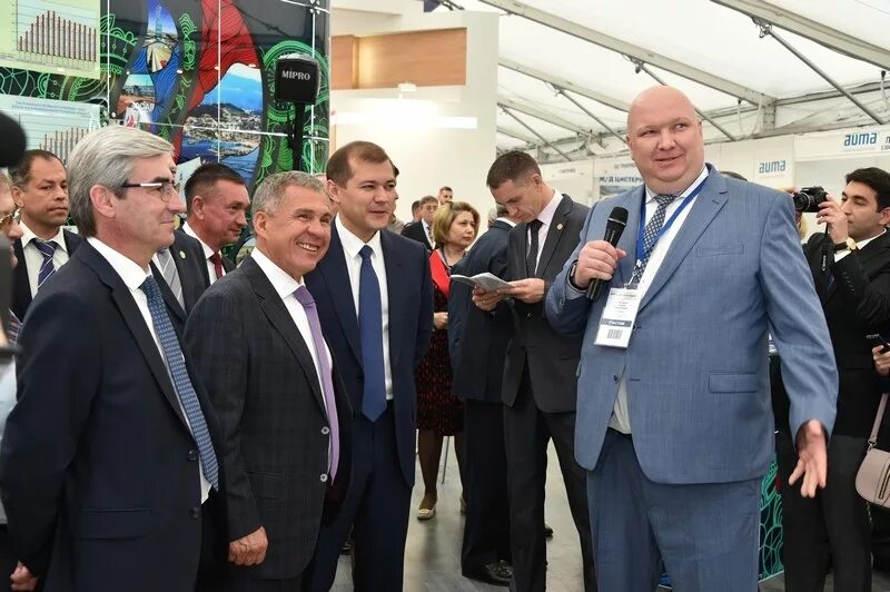 Таиф нк директор. Таиф нк директор
