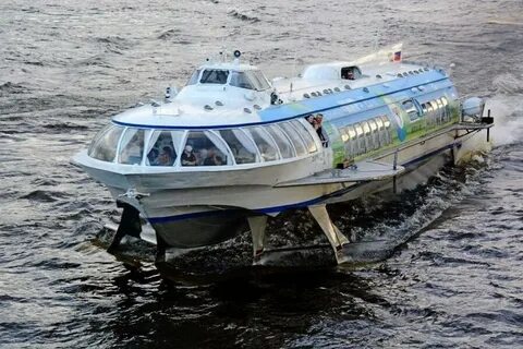 Метеор корабль на подводных крыльях