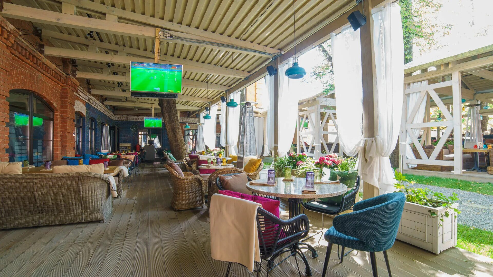 Гастроквартал заварка ул. Москва заварка рочдельская. Москва заварка рочдельская. Jagger hall здание. Ресторан заварка рочдельская.