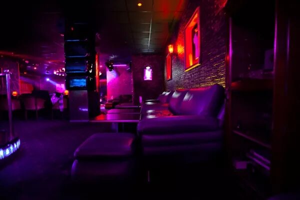 911 менс бар екб. клуб 911 екатеринбург. клуб 911 в москве. клуб 911 екатеринбург. ресторан 911 екатеринбург.