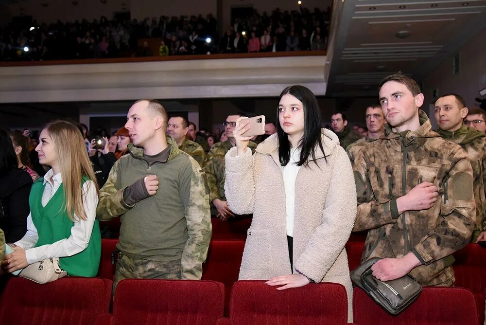 Выступление шамана на концерте 23 февраля