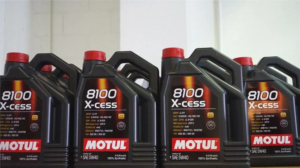 X cess 5w40 купить. Motul 8100 x-Cess 5w-40 цвет. Motul 8100 x-Cess 5w40 4 л артикул. Масло Motul 5w40 8100 x-Cess. Масло моторное Motul 8100 x-Cess 5w-40 ( 4 l).