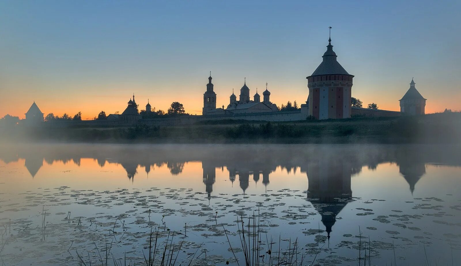 Спасо-прилуцкий монастырь в вологде. Спасский собор спасо прилуцкого монастыря вологда. Прилуцкий монастырь вологда. Спасо прилуцкий монастырь вологодская область. Прилуки вологда монастырь.